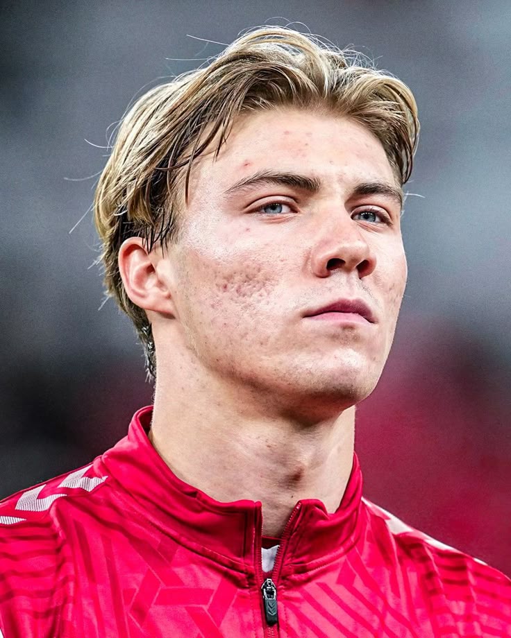 Rasmus Højlund Closing In on AC Milan Move
